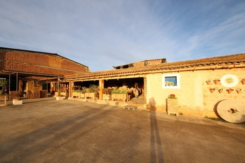 Venta Locales Vilafranca de Bonany