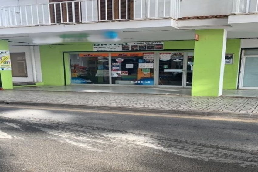 Venta Locales Cala Ratjada
